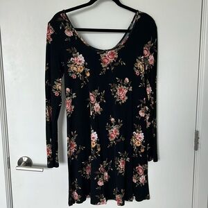 Floral Longsleeve Dress